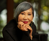 headshot of amy tan