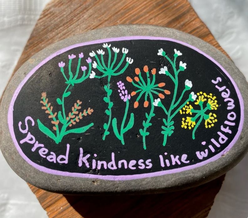 photof a painted rock with a kind saying